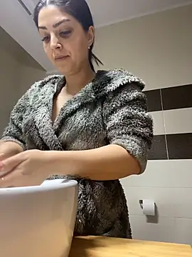 Lexi Storm online show from February 2026 06:09:01 AM