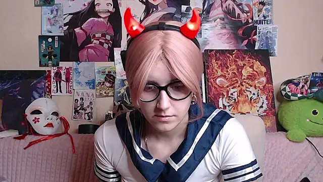 Snapshot of AliceChio chatting on December 2025 07:42:02 PM AliceChio online show from December 2025 07:42:02 PM