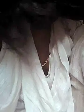 Magic-heart1 online show from October 2025 07:06:02 AM