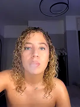 Aurorajadex online show from October 2025 09:04:01 PM