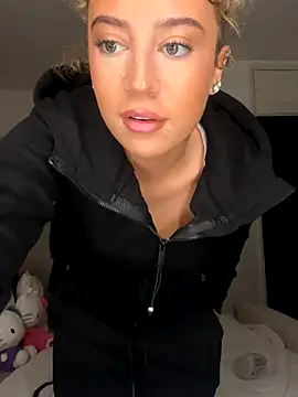 Aurorajadex online show from November 2025 02:17:01 PM