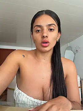 Snapshot of AnaaFaith_ chatting on March 2026 08:04:02 PM AnaaFaith online show from March 2026 08:04:02 PM