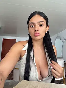 Snapshot of AnaaFaith_ chatting on March 2026 05:13:02 PM AnaaFaith online show from March 2026 05:13:02 PM