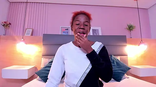  emma willliams  online show from November 2025 01:55:02 PM