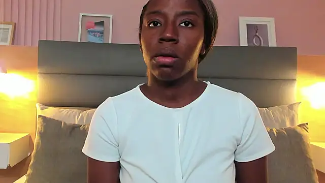  emma willliams  online show from January 2026 01:26:01 PM