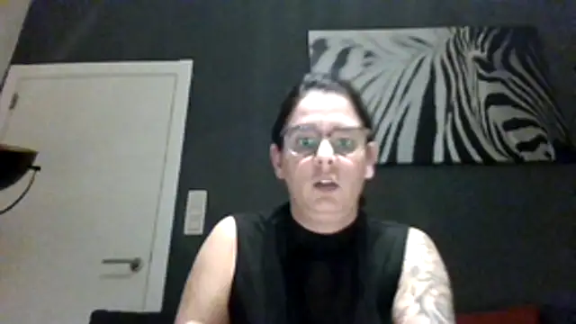 Snapshot of hottyFcup chatting on November 2025 06:03:02 PM hottyFcup online show from November 2025 06:03:02 PM