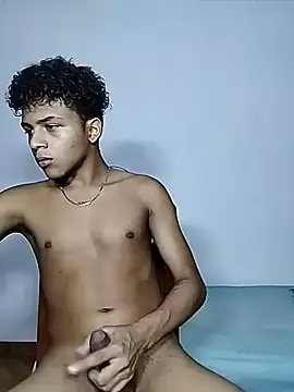 Snapshot of Manuel_Mateus1 chatting on November 2025 12:33:01 AM Manuel Mateus1 online show from November 2025 12:33:01 AM