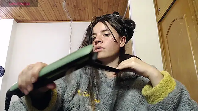 Snapshot of Skylar_Serenity chatting on November 2025 06:30:01 PM Skylar Serenity online show from November 2025 06:30:01 PM