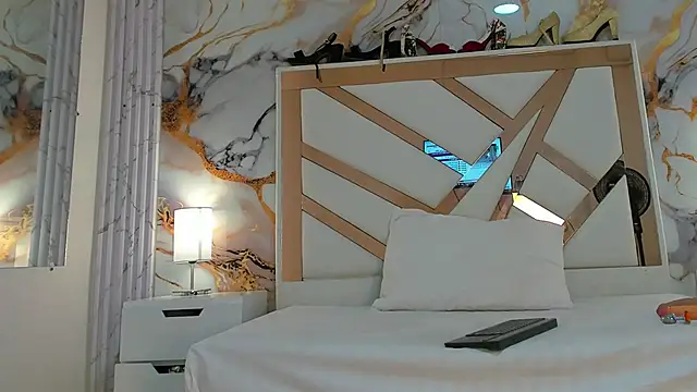 Snapshot of VanessaHard_as chatting on October 2025 07:57:02 PM VanessaHard as online show from October 2025 07:57:02 PM