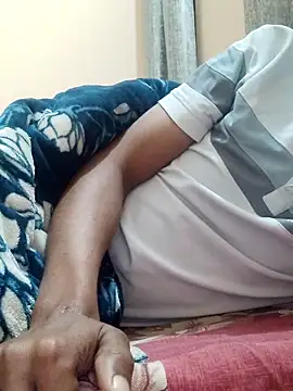 INTERNATIONAL0001 online show from December 2025 11:34:02 PM