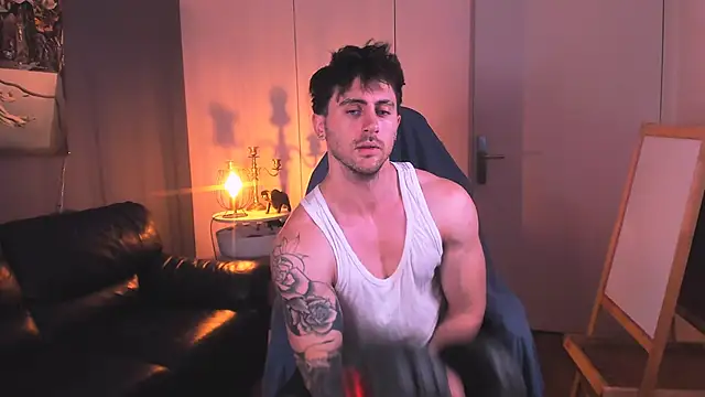 Snapshot of Oscar_Miller_ chatting on September 2025 09:26:02 PM Oscar Miller online show from September 2025 09:26:02 PM