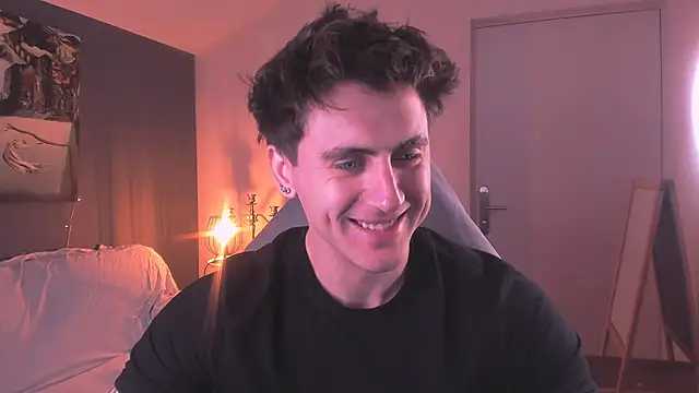 Snapshot of Oscar_Miller_ chatting on September 2025 09:27:02 PM Oscar Miller online show from September 2025 09:27:02 PM