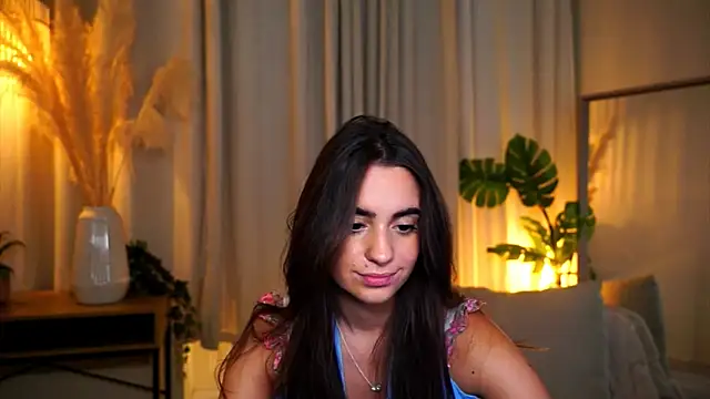 Snapshot of miilky_wayy chatting on September 2025 04:19:01 PM miilky wayy online show from September 2025 04:19:01 PM