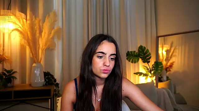 Snapshot of miilky_wayy chatting on September 2025 02:08:01 PM miilky wayy online show from September 2025 02:08:01 PM