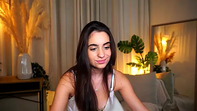 Snapshot of miilky_wayy chatting on September 2025 05:17:01 PM miilky wayy online show from September 2025 05:17:01 PM