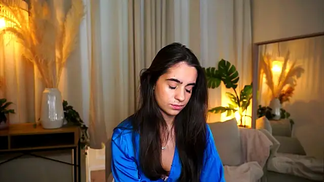 Snapshot of miilky_wayy chatting on October 2025 10:24:01 AM miilky wayy online show from October 2025 10:24:01 AM