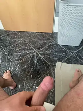 Snapshot of geilheit12 chatting on October 2025 10:46:02 AM geilheit12 online show from October 2025 10:46:02 AM