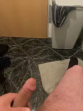 geilheit12 online show from March 2026 02:15:01 AM