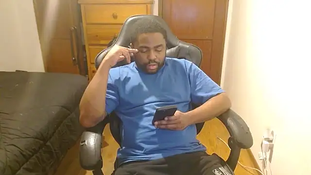 Breadwinnah online show from November 2025 08:04:02 AM