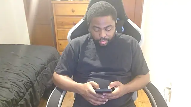 Breadwinnah online show from November 2025 07:36:02 AM