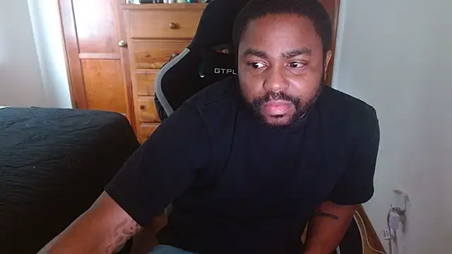 Breadwinnah online show from November 2025 08:25:02 PM