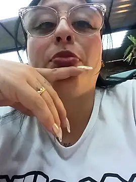 megan fox5 online show from December 2025 10:27:02 PM