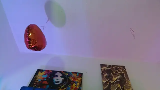 Annie switt online show from April 2026 10:39:01 AM