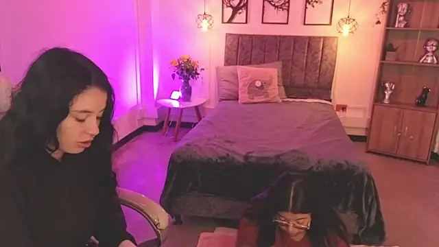 Samantha blow online show from March 2026 03:44:02 AM