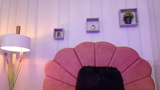 Conejita 420 online show from October 2025 09:17:02 PM