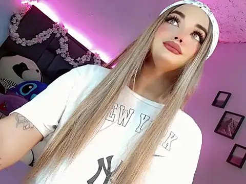 kattie Sweet  online show from October 2025 12:49:02 AM