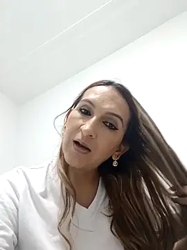 alanastones-19 online show from October 2025 04:22:01 AM