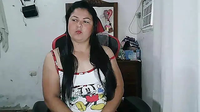 Snapshot of anapaulaa chatting on September 2025 09:37:01 PM anapaulaa online show from September 2025 09:37:01 PM