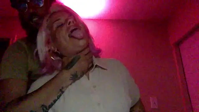 toomuchofafreak online show from April 2026 03:48:02 AM