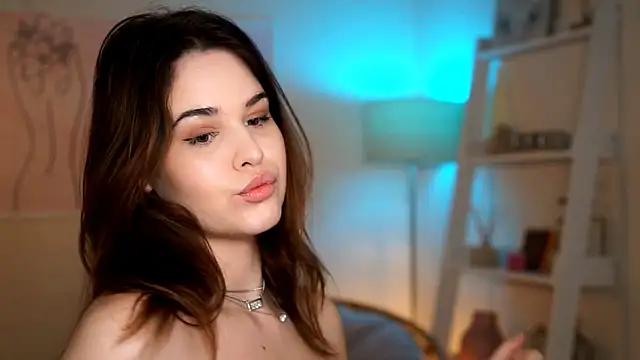 Snapshot of BustyGff chatting on October 2025 07:52:01 AM BustyGff online show from October 2025 07:52:01 AM