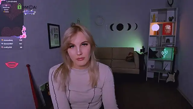 Snapshot of marta_smith chatting on October 2025 01:13:01 AM marta smith online show from October 2025 01:13:01 AM