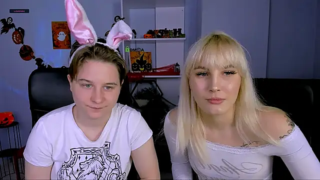 Snapshot of marta_smith chatting on November 2025 06:56:02 AM marta smith online show from November 2025 06:56:02 AM