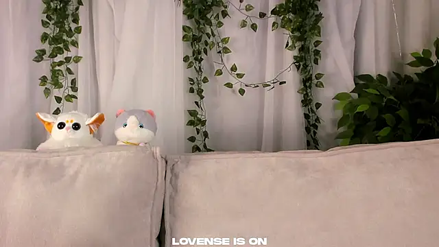 ElizSpieth online show from October 2025 01:24:01 AM