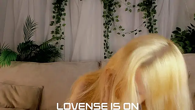 ElizSpieth online show from October 2025 01:53:02 AM