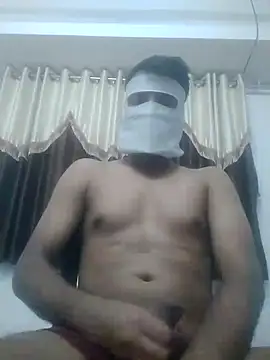 Snapshot of themasklover chatting on September 2025 05:14:01 PM themasklover online show from September 2025 05:14:01 PM