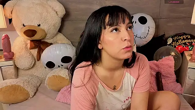 MeganAdamms online show from October 2025 12:30:02 PM