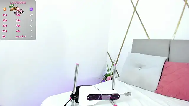 Venuswilds online show from September 2025 11:32:01 AM