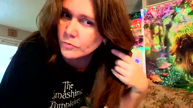 Princess  Kitty   online show from October 2025 06:27:01 PM