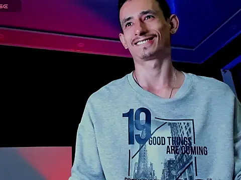 Snapshot of Damartinez27 chatting on October 2025 09:04:02 AM Damartinez27 online show from October 2025 09:04:02 AM