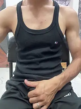 coupleyug online show from March 2026 03:33:01 PM