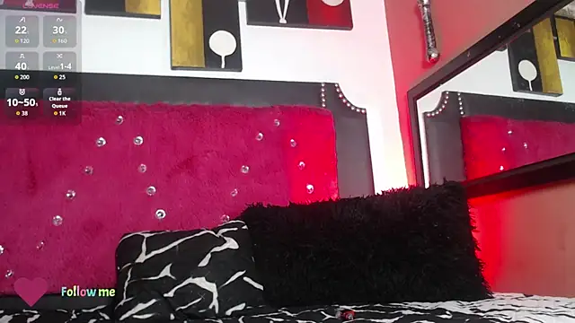 Snapshot of Engeelll chatting on November 2025 07:25:02 PM Engeelll online show from November 2025 07:25:02 PM