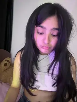 Snapshot of Clementyne30 chatting on November 2025 01:30:02 AM Clementyne30 online show from November 2025 01:30:02 AM