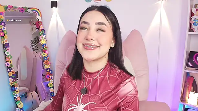 justonecute online show from April 2026 02:16:02 AM
