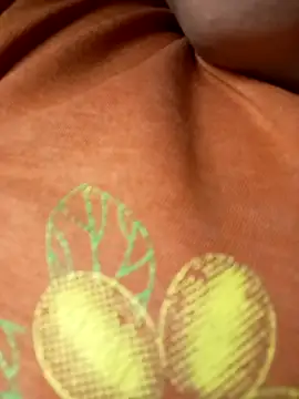 CoMay003 online show from October 2025 04:52:01 PM