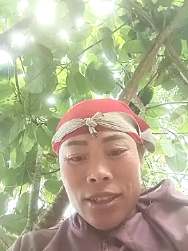 CoMay003 online show from May 2026 05:37:01 AM
