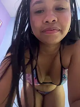 Snapshot of Dulcemia1 chatting on March 2026 05:28:01 PM Dulcemia1 online show from March 2026 05:28:01 PM